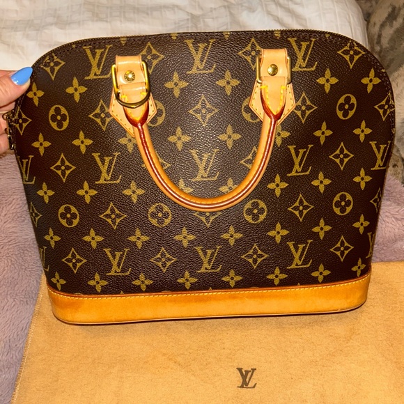 LOUIS VUITTON BAG - Picture 1 of 10